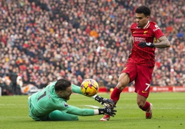 Người chơi cũ của Bayern: Diaz